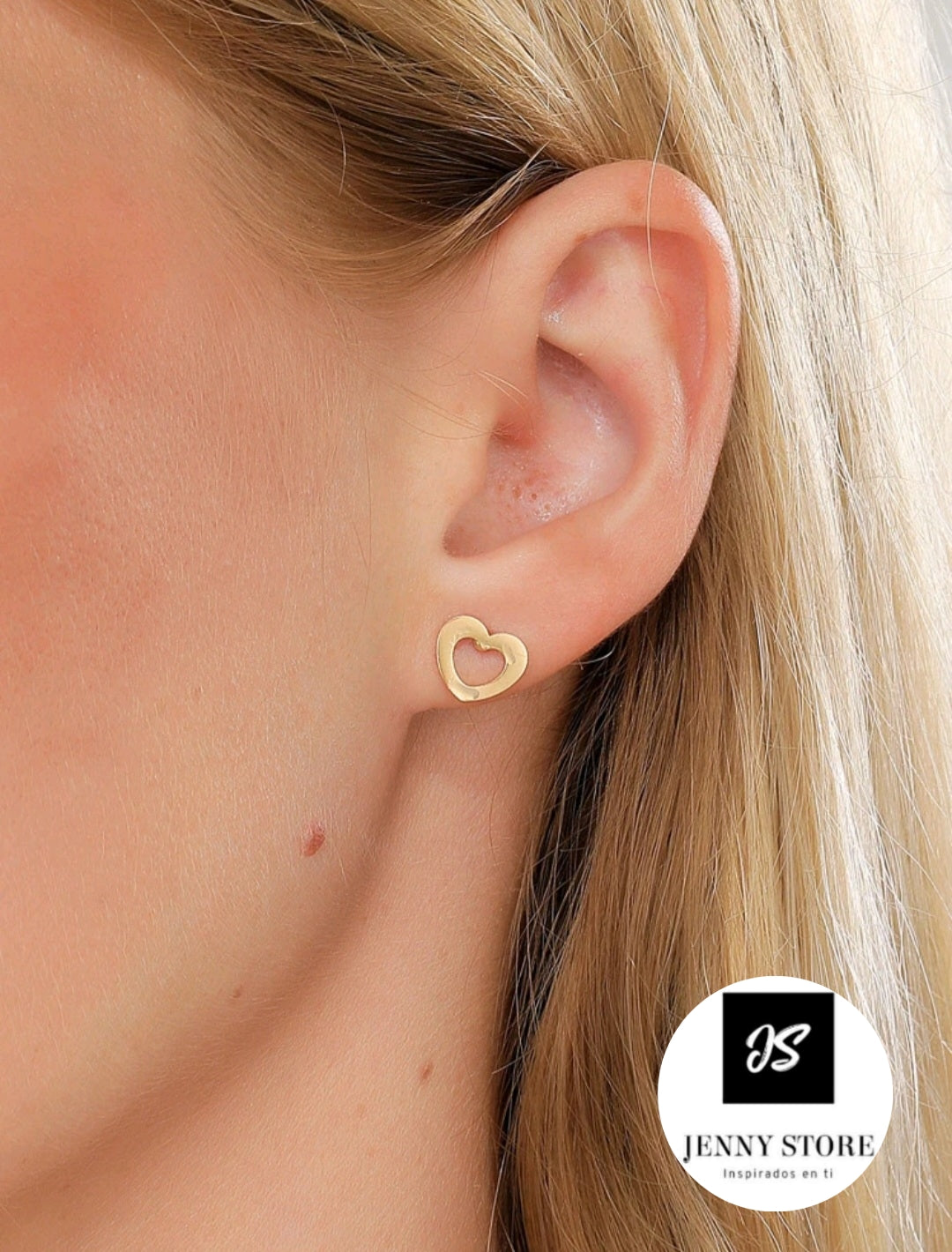 Pendiente Con Diseño de Corazón Dorados