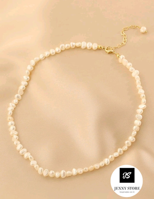 Collar Blanco Con Perlas
