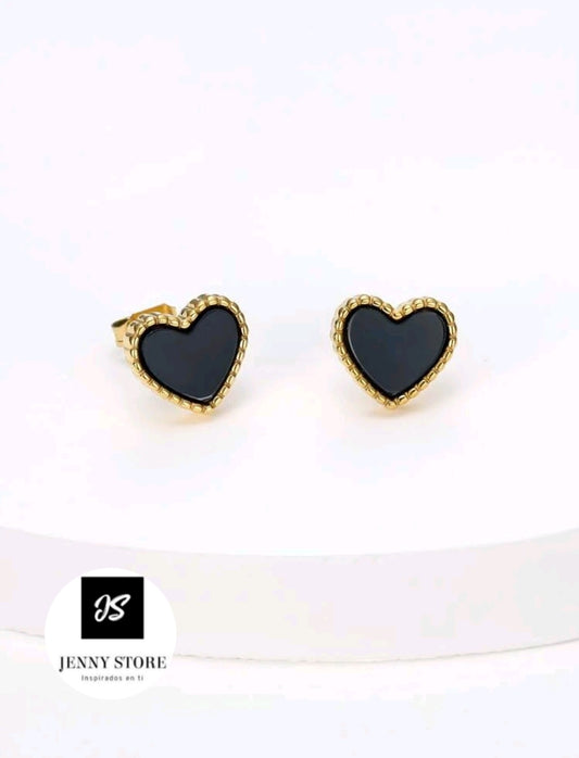 Pendiente Con Diseño De Corazón Negro