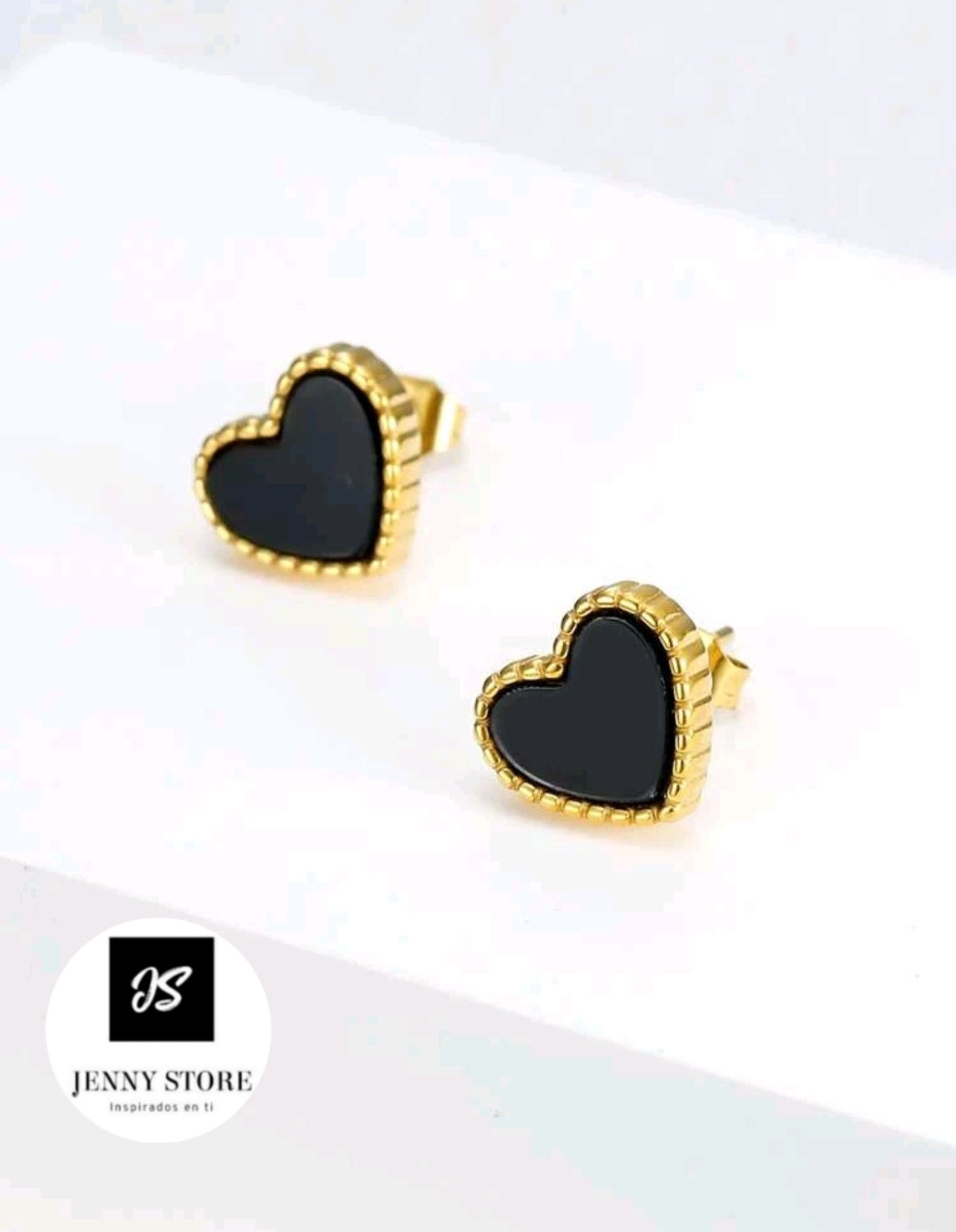 Pendiente Con Diseño De Corazón Negro